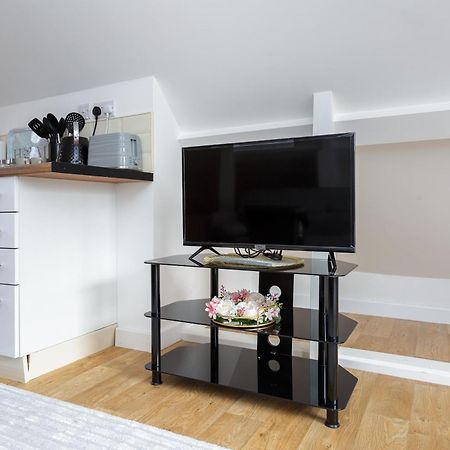 Luxury Burgess Apartments Close To Soton General Hospital Southampton Room photo