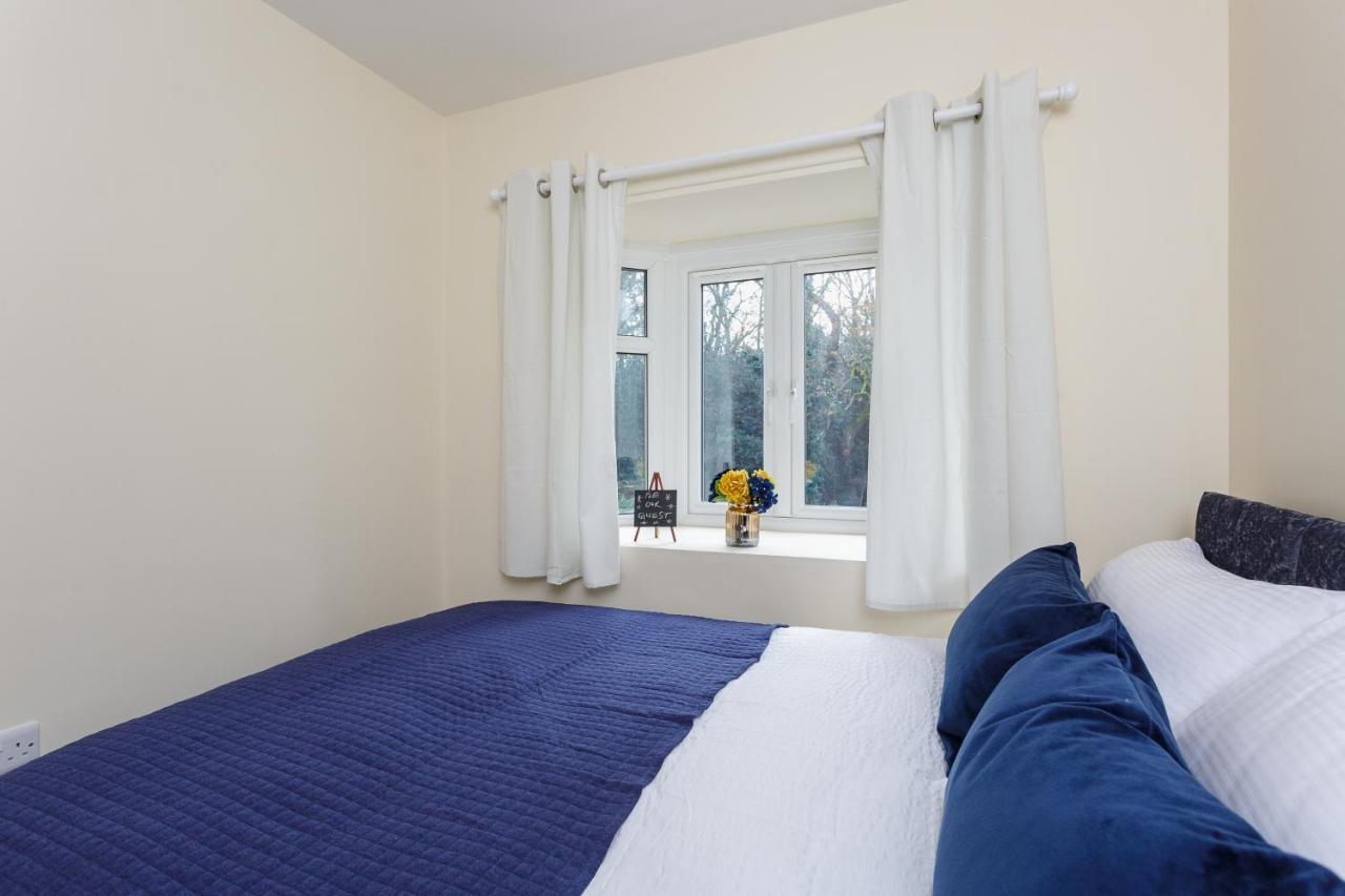 Luxury Burgess Apartments Close To Soton General Hospital Southampton Room photo