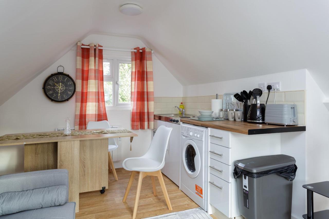 Luxury Burgess Apartments Close To Soton General Hospital Southampton Room photo