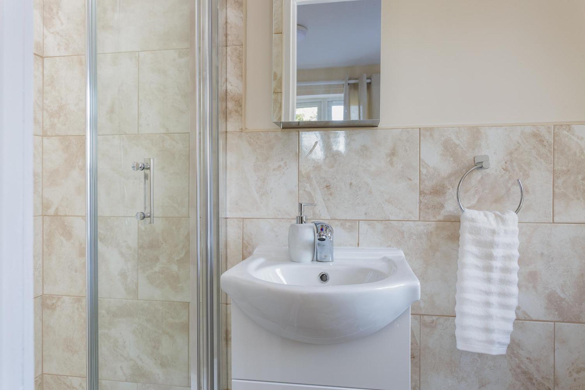 Luxury Burgess Apartments Close To Soton General Hospital Southampton Room photo